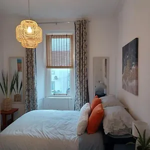  Apartment The Fuzzy Duck